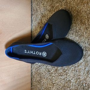 Rothy's The Flat black, size 8